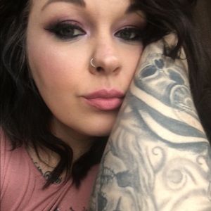 Meet your Posher, Kendra